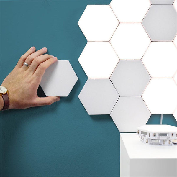 Quantum Touch Honeycomb Wall Lamp