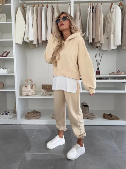 Women's Hooded Sweatshirt & Jogger Set - Two-Piece Sportswear