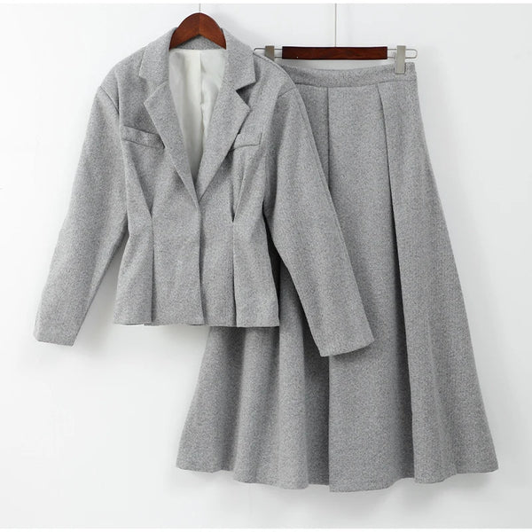 A length half skirt two-piece set