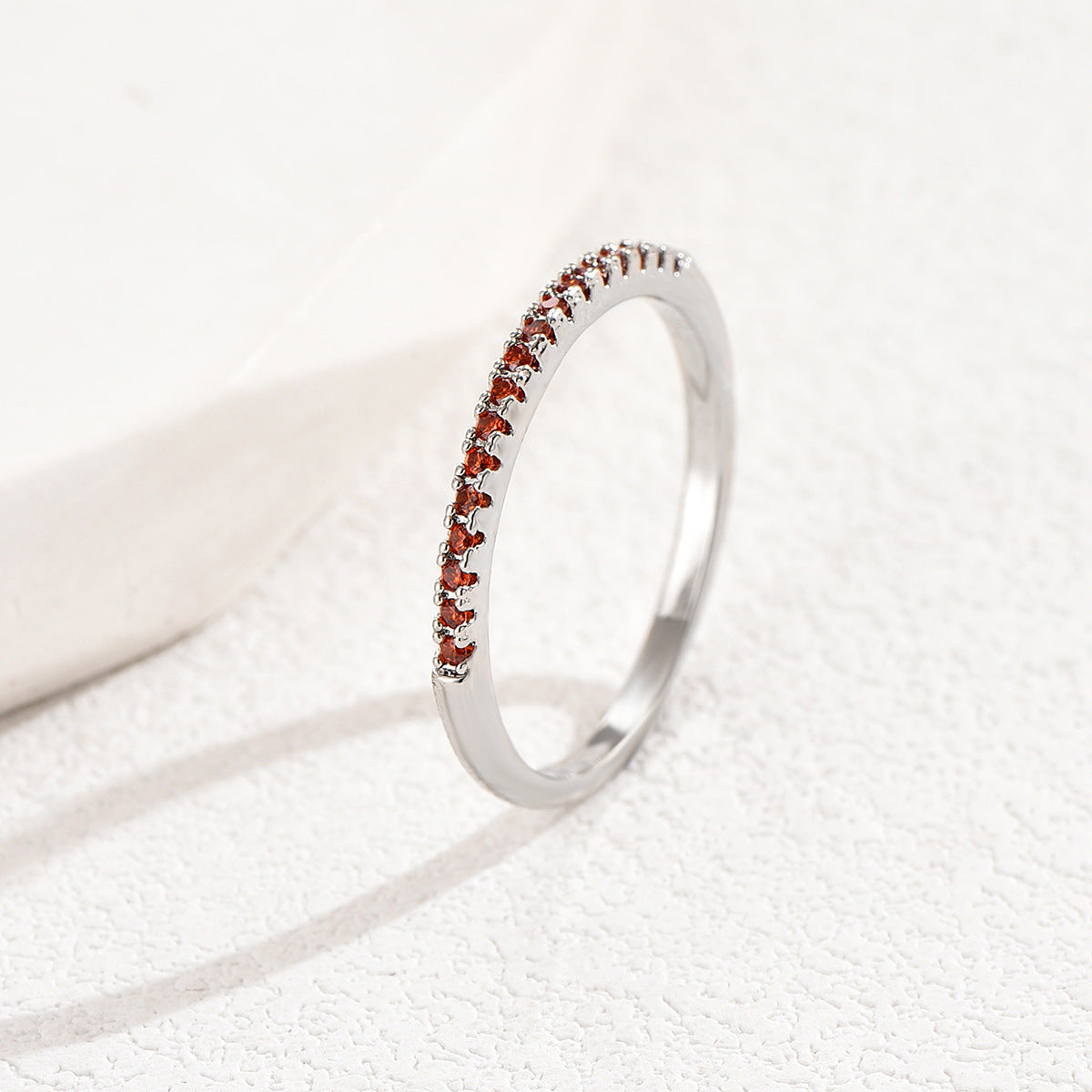 Micro-inlaid Zircon Ring Female Niche