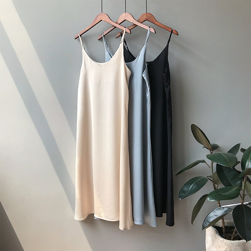 Home service suspender skirt