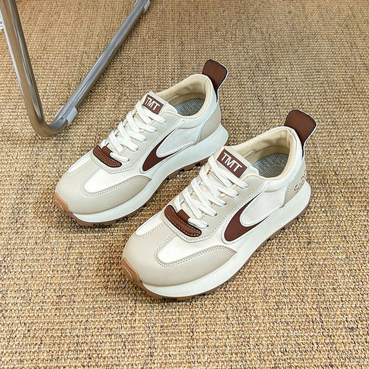 Chaussures rehaussantes de sport polyvalentes pour étudiants