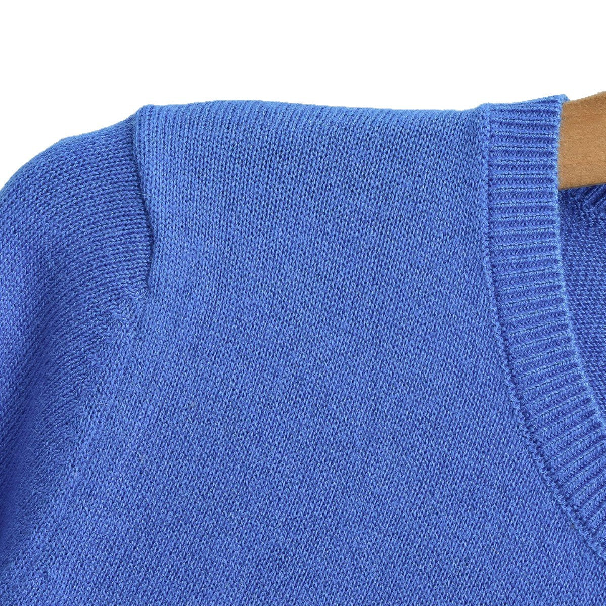 Round Neck Cropped Knit Cardigan