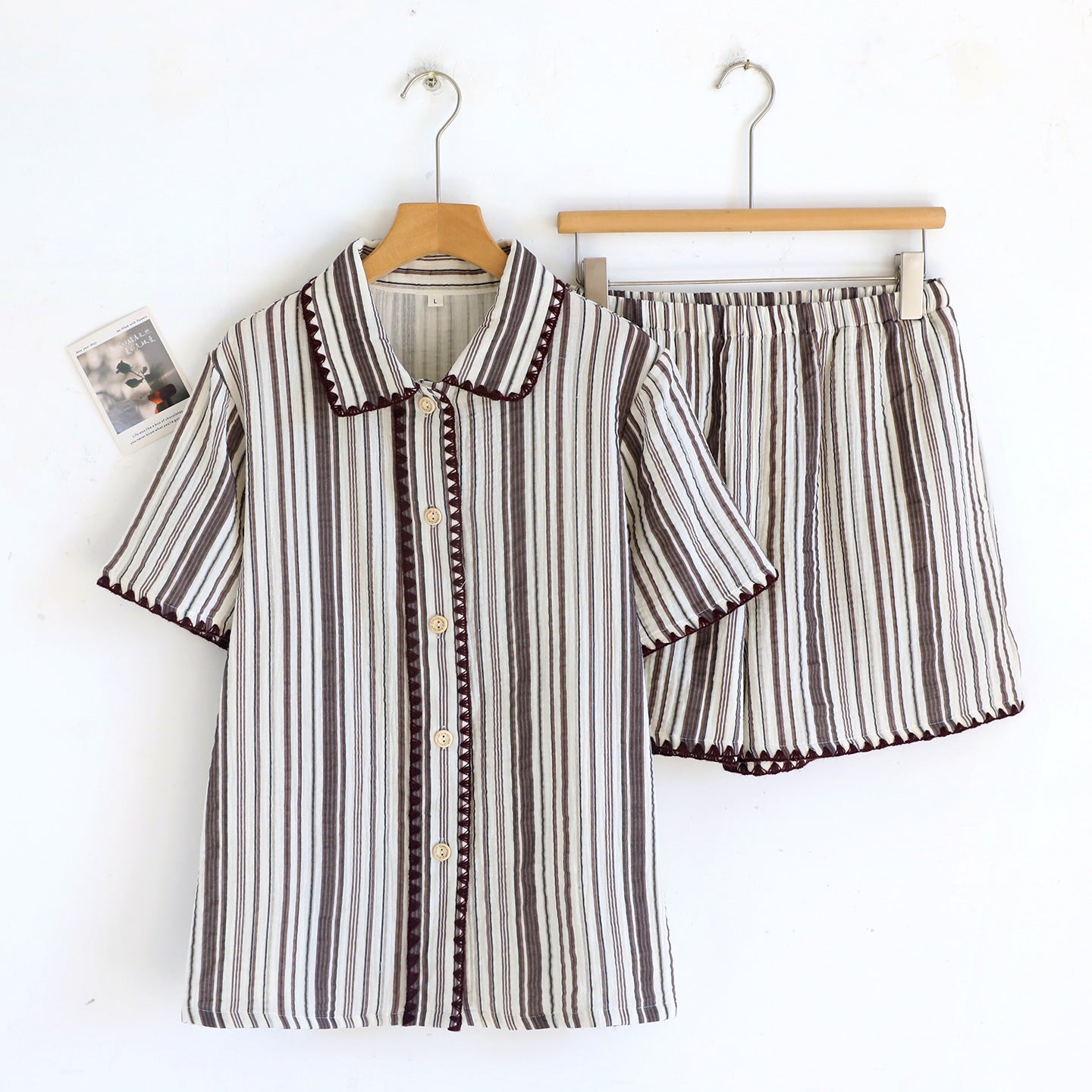 Comfortable Short-sleeve Sleepwear That Can Also Be Worn As Loungewear Set
