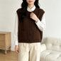 Round neck pocket sleeveless sweater for women