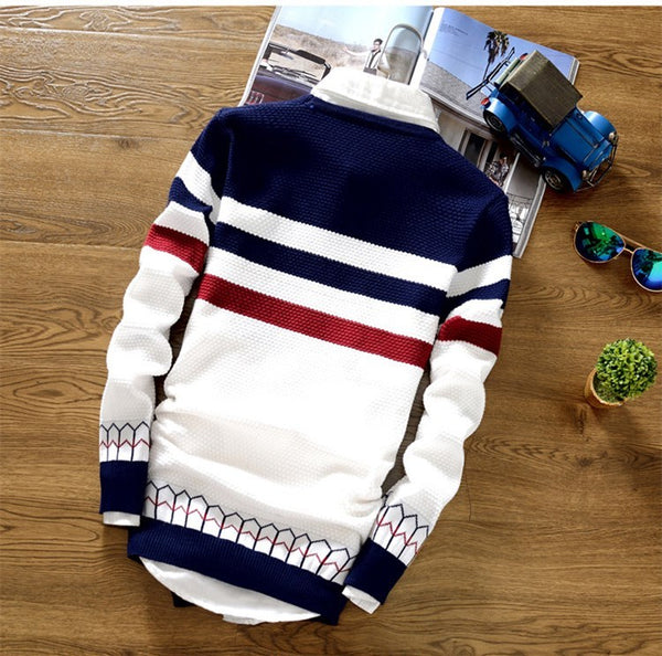 Mens Round neck striped knit sweater - Stuffs & Savers
