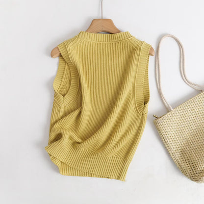 Women's Round Neck Slim Fit Sleeveless Knit Top