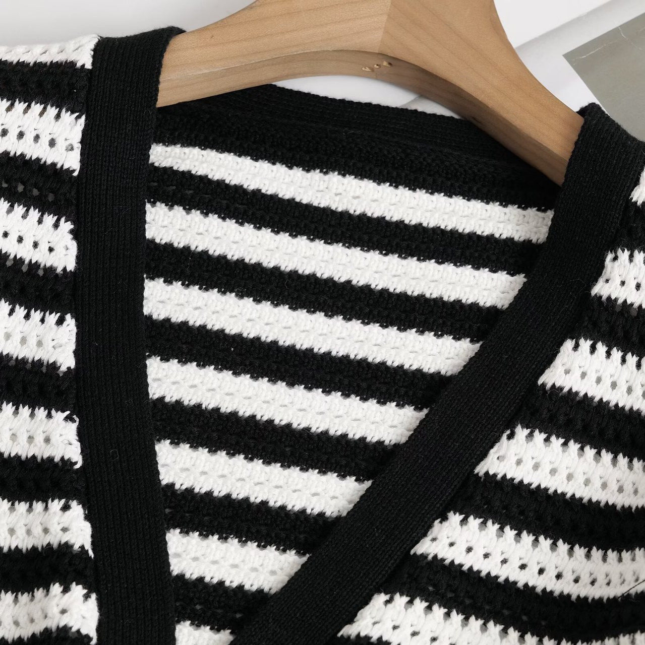 V-neck Striped Knit Cardigan Top