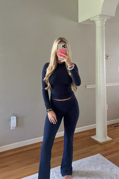 Early Autumn Retro-Inspired Women's Two-Piece Set – Chic and Elegant Style