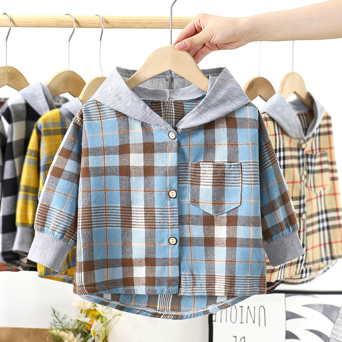 Long Sleeve Plaid Base Coat Top