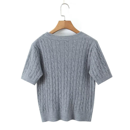 College style round neck embroidered short sleeved knitted sweater