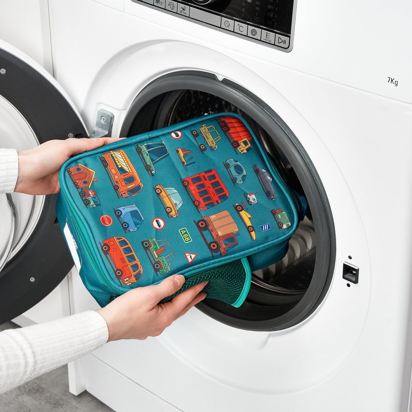 Kids Lunch Bag, Insulated, Automobiles, Medium