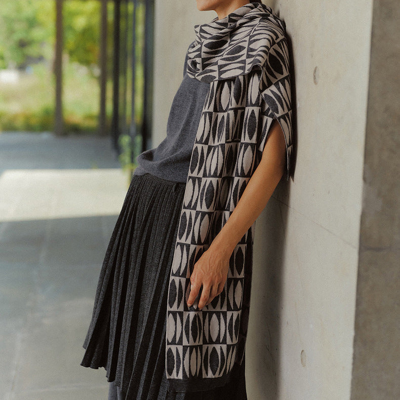 Cashmere wool double-sided jacquard knitted scarf - view 1
