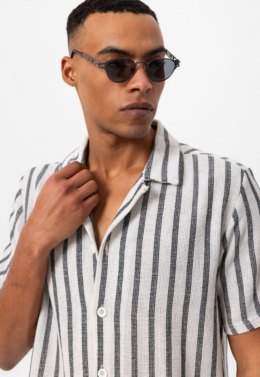 Chemise à manches courtes