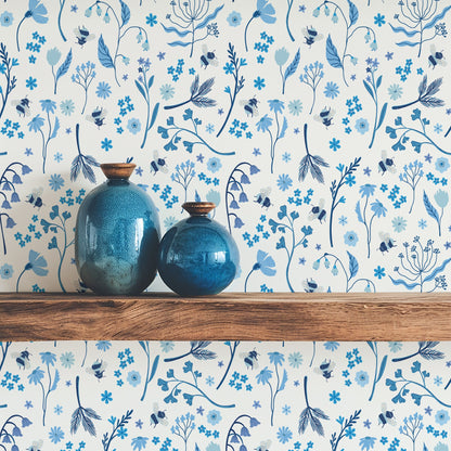 BUMBLEBEE CHINOISERIE WALLPAPER