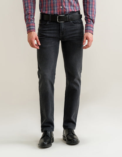 Jean classique en denim gris foncé