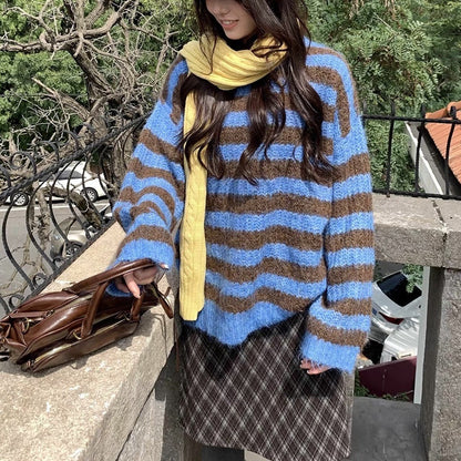 Contrast striped long sleeved sweater