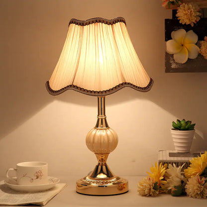 European Minimalist Glass Table Lamp - Vintage Style