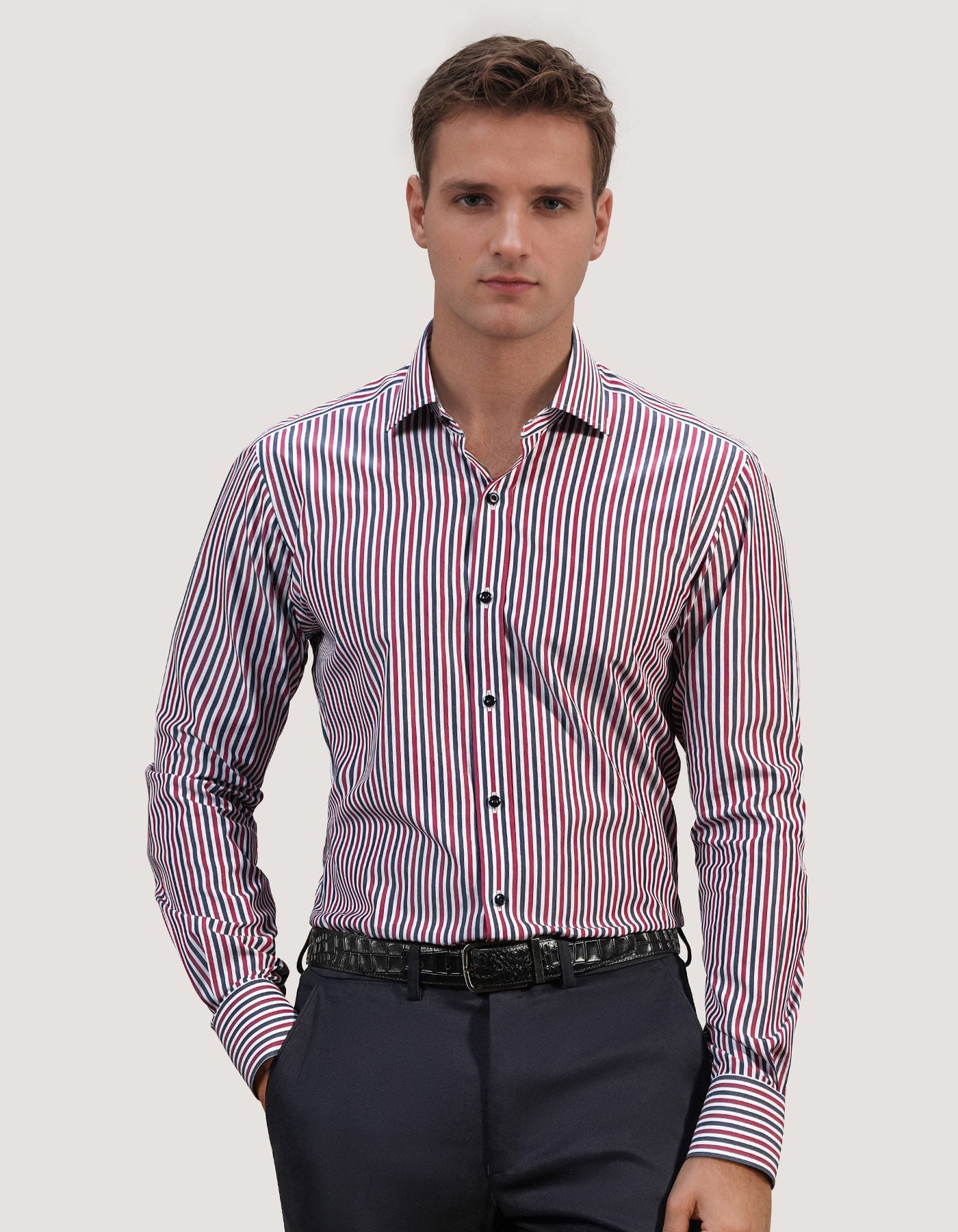 Chemise en coton rayée bordeaux