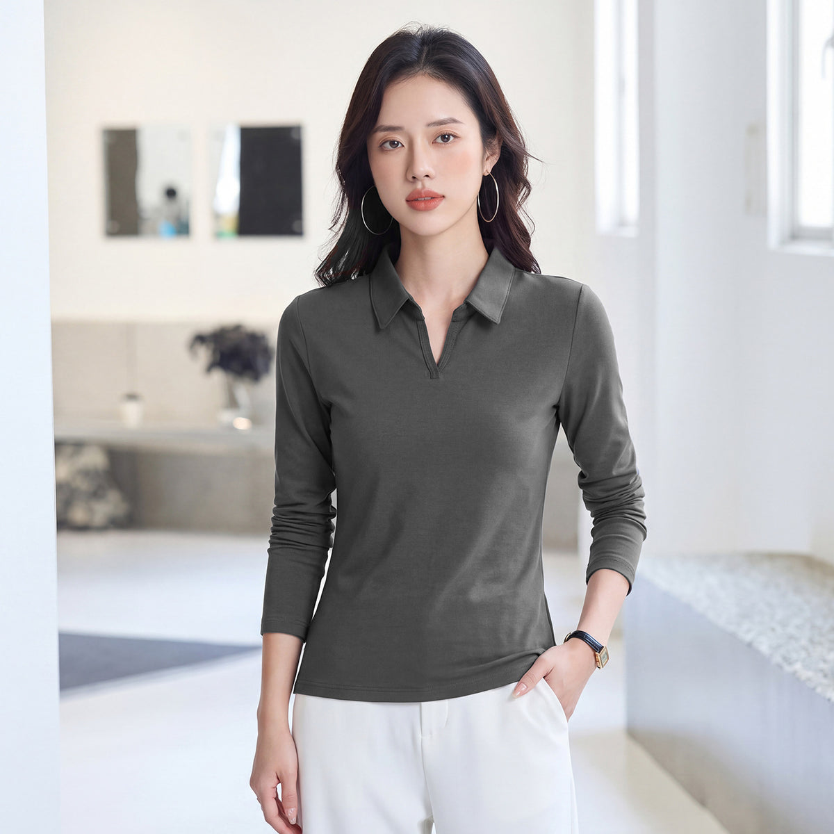 Collar long sleeved top