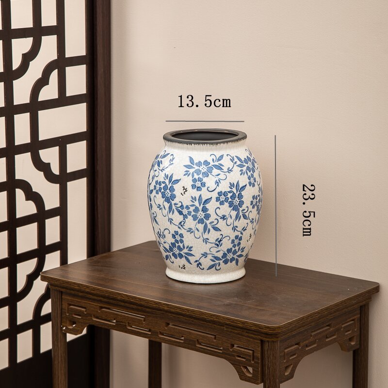 Nouveau vase en céramique de style chinois, bleu et blanc, ornement vintage craquelé pour salon