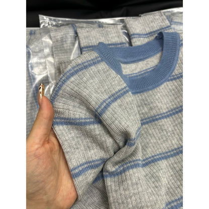 Blue and Gray Contrast Lightweight Knit Sweater