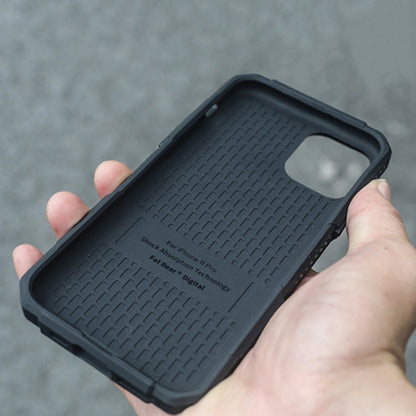 Pour iPhone 11 FATBEAR Étui de protection antichoc avec système de refroidissement (noir)