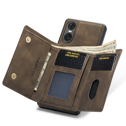 Pour Sony Xperia 10 VI DG.MING Série M1 Étui portefeuille multi-cartes 3 volets + coque de téléphone magnétique (café)