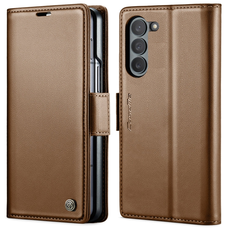Pour Samsung Galaxy Z Fold6 5G Coque Téléphone en Cuir Anti-vol RFID avec Boucle Papillon et Texture Litchi CaseMe 023 (Marron)