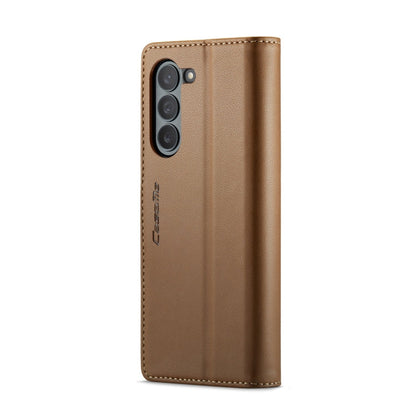 Pour Samsung Galaxy Z Fold6 5G Coque Téléphone en Cuir Anti-vol RFID avec Boucle Papillon et Texture Litchi CaseMe 023 (Marron)