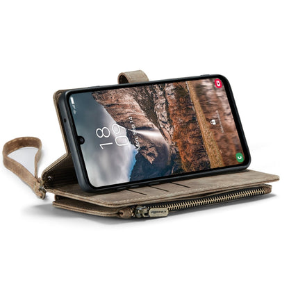 Pour Samsung Galaxy A25 4G Étui portefeuille en cuir CaseMe C30 avec fentes pour cartes et fermeture éclair (marron)