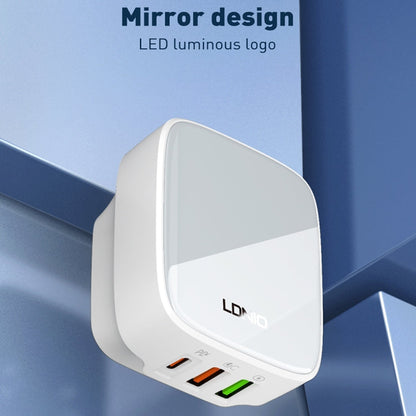 LDNIO Q334 32W Type-C + Dual USB Port Charger with 1m 8 Pin Data Cable, Plug Type:EU Plug(Black)