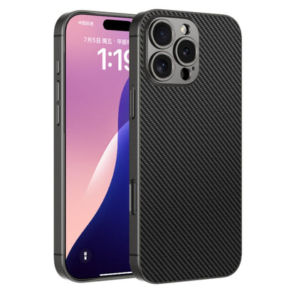 Pour iPhone 16 Pro GKK Métal Peinture Peau Sensation Cuir Étui de Téléphone à Couverture Complète (Fibre de Carbone)