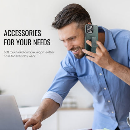 For iPhone 15 Pro Max Fierre Shann Oil Wax Cow Leather Holder Back Phone Case(Green)