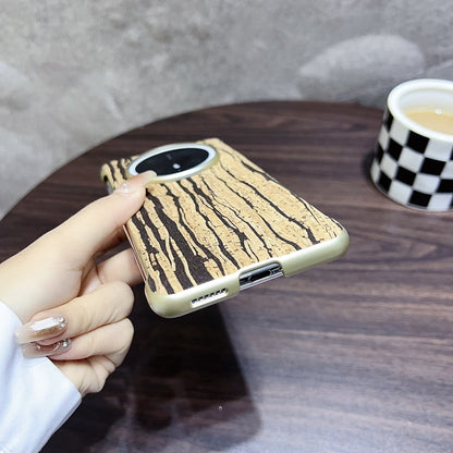 For Huawei Mate 60 Denior A18 Paint MagSafe Phone Case(Yellow Wood Grain)