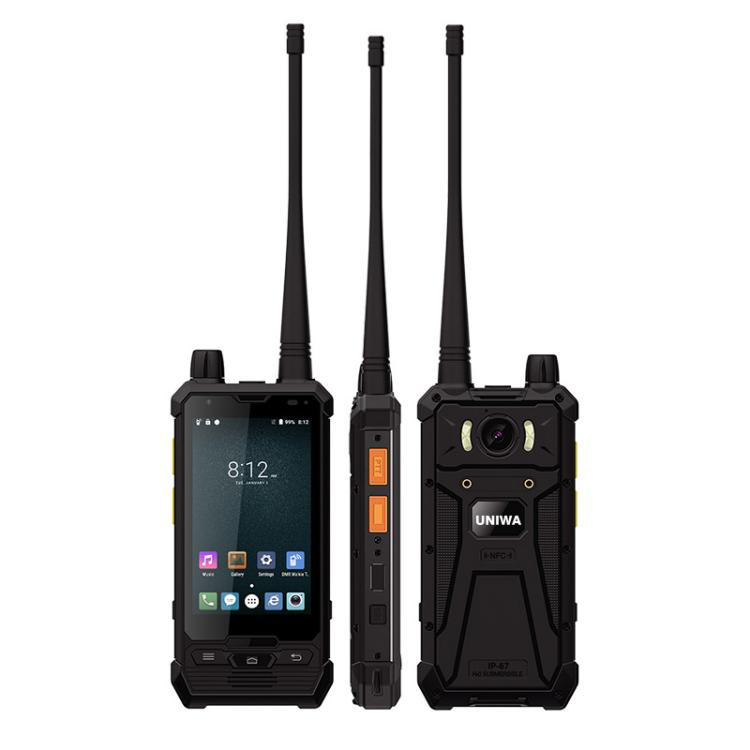 Téléphone robuste UNIWA P2 Plus UHF Talkie-Walkie, 3 Go + 32 Go, Android 9.0 Mediatek MT6762 Octa Core de 4,0 pouces, Réseau: 4G, NFC, Prise: prise britannique (Noir)