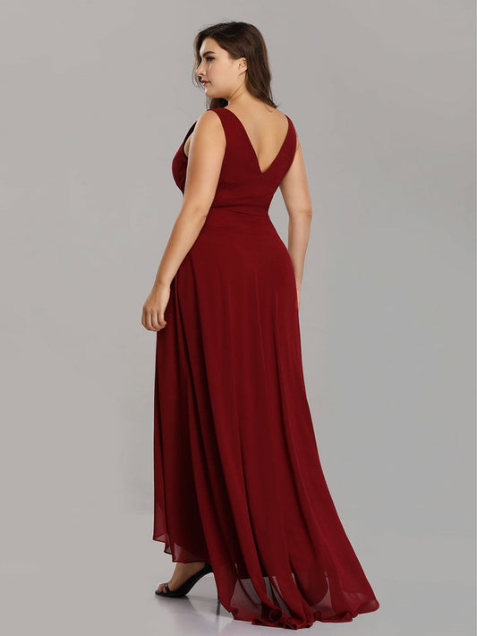 Robes de soirée en gros à col en V, ornées de strass et froncées à la poitrine, grandes tailles