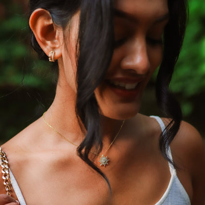 Estella Starburst Necklace | 18k Gold Plated