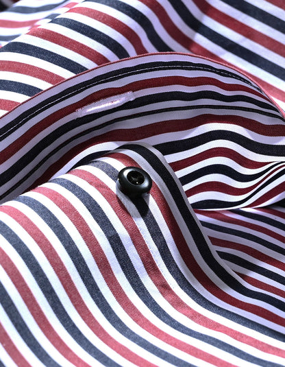 Chemise en coton rayée bordeaux