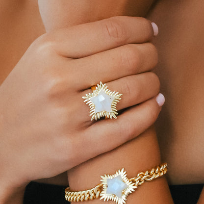 Bague étoile hérissée Gigi Moonstone | Plaqué or 18 carats