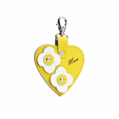 Breloque de sac cœur d'amour - avec gravure « Maman » et appliques florales - Jaune pastel