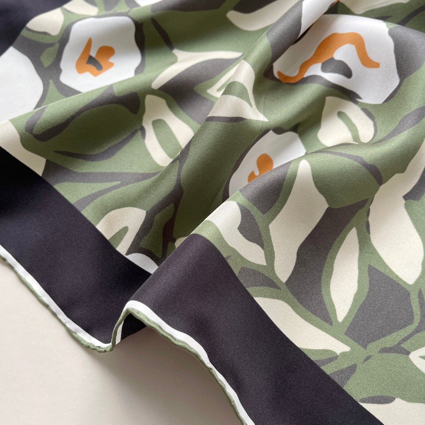 Berry Blossom Silk Scarf - 53cm Hand-Rolled Bandana Neck Scarf