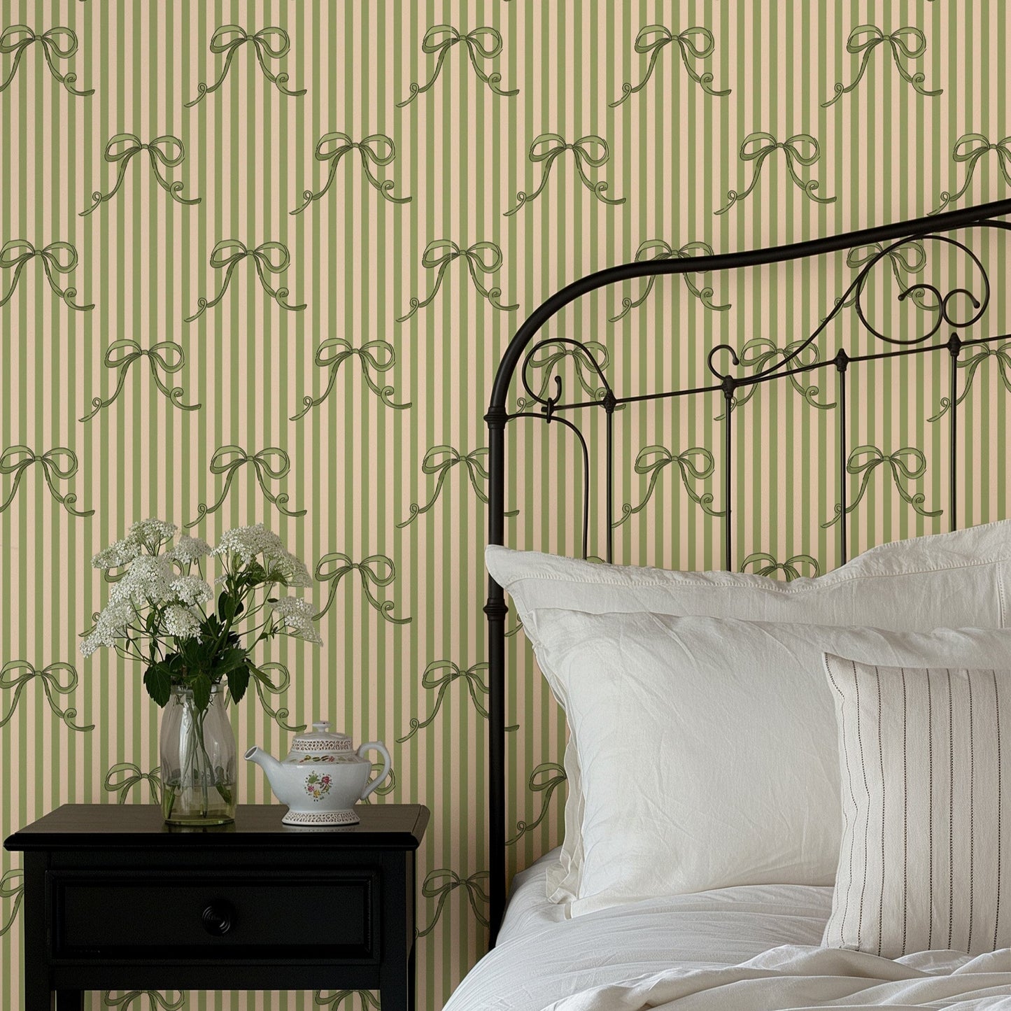 PIROUETTE SOFT MOSS WALLPAPER