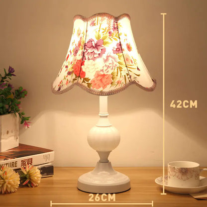 European Minimalist Glass Table Lamp - Vintage Style