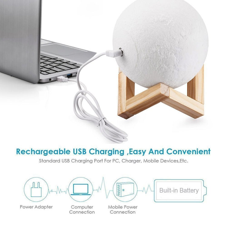 Lampe de lune imprimée 3D YouOKLight YK2302 15 cm avec contrôle tactile, veilleuse LED à intensité variable 16 couleurs rechargeable par USB avec télécommande et support en bois