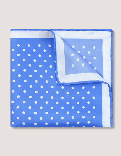 Pochette de costume en soie bleu ciel à pois