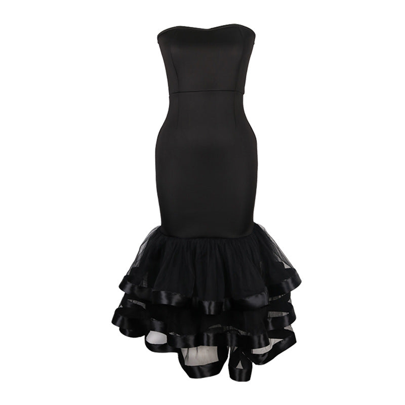 Robe de soirée moulante tube taille haute avec empiècements en maille