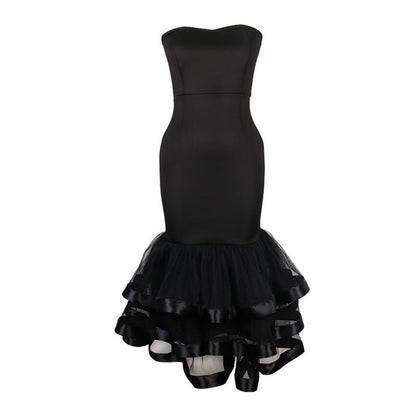 Robe de soirée moulante tube taille haute avec empiècements en maille
