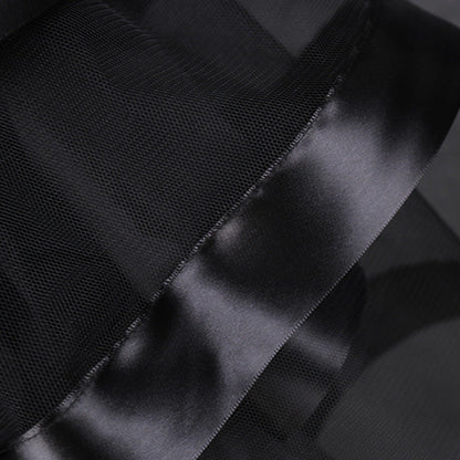 Robe de soirée moulante tube taille haute avec empiècements en maille
