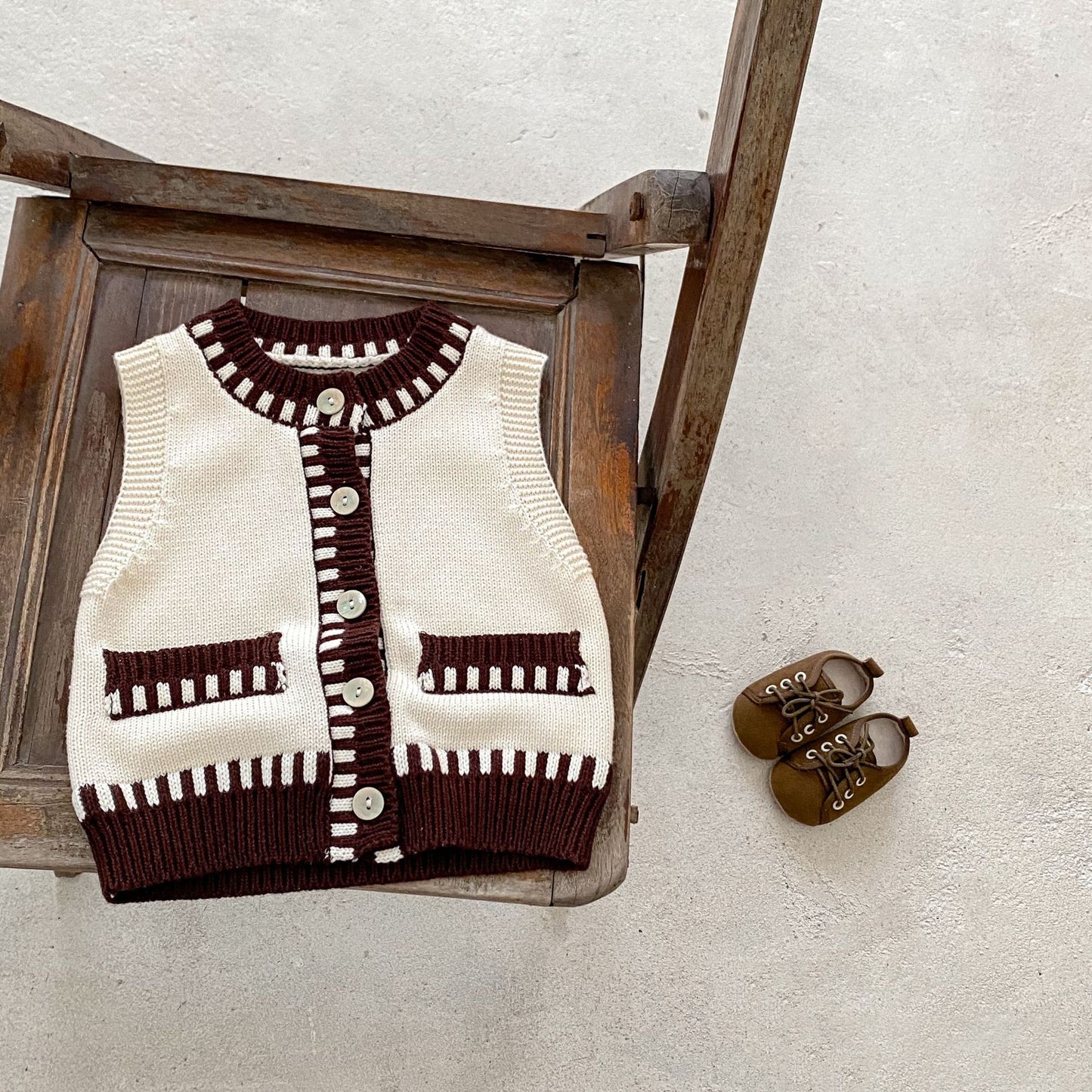 Kids Contrast Color Knitted Vest